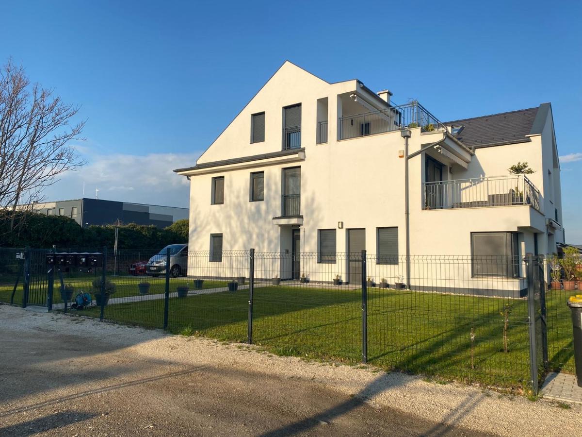 Nest2 Apartments Keszthely Exterior photo